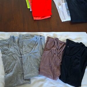 Lot of 4, neutral colored Isabel Maternity tank tops, size S